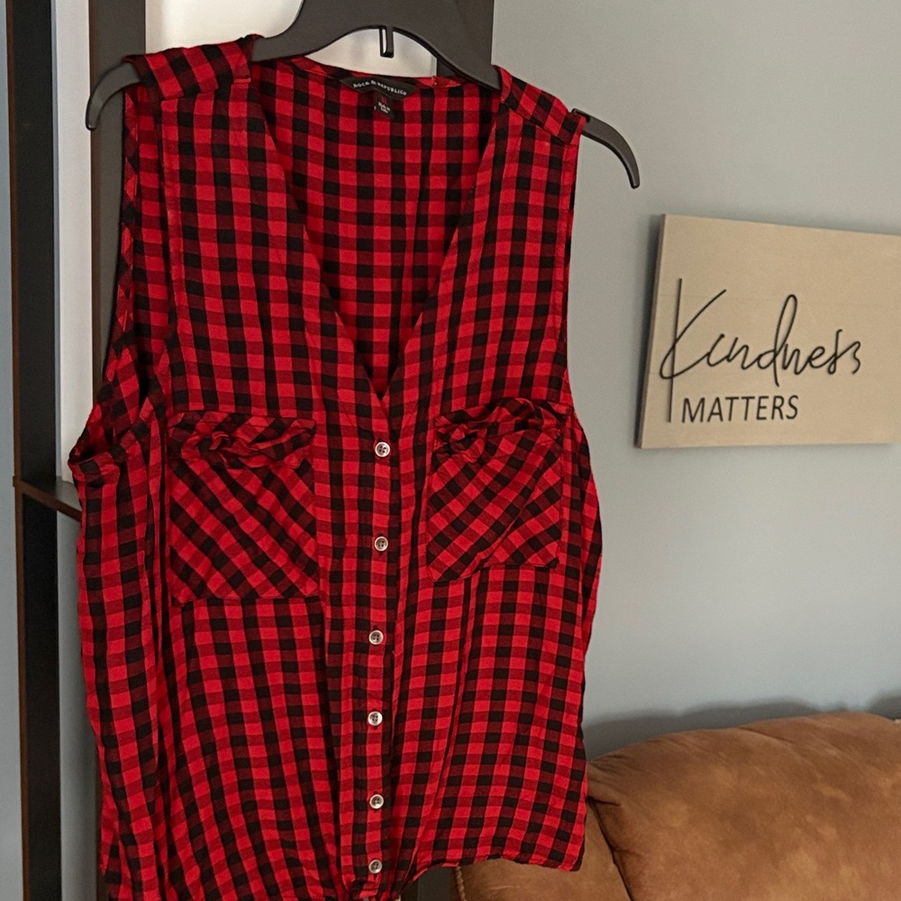 Rock & Republic Red and Black Plaid Top